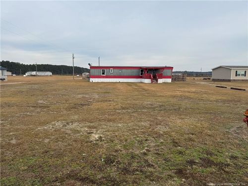 6717 E Raynham Rd, Fairmont, NC, 28340-7080 | Card Image