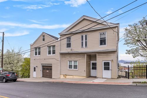 39 Secor Rd, Ossining, NY, 10562-5492 | Card Image