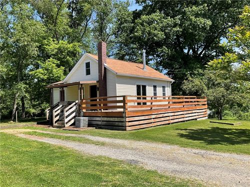 123 Mccoy Rd, Leechburg, PA, 15656-7271 | Card Image