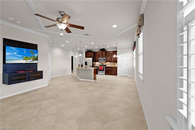 3 - 8564 Oakshade Cir, Condo with 3 bedrooms, 2 bathrooms and 1 parking in FORT MYERS FL | Image 16