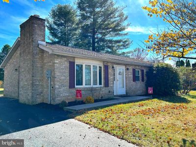 6 Autumn Drive, House other with 4 bedrooms, 2 bathrooms and null parking in GETTYSBURG PA | Image 2