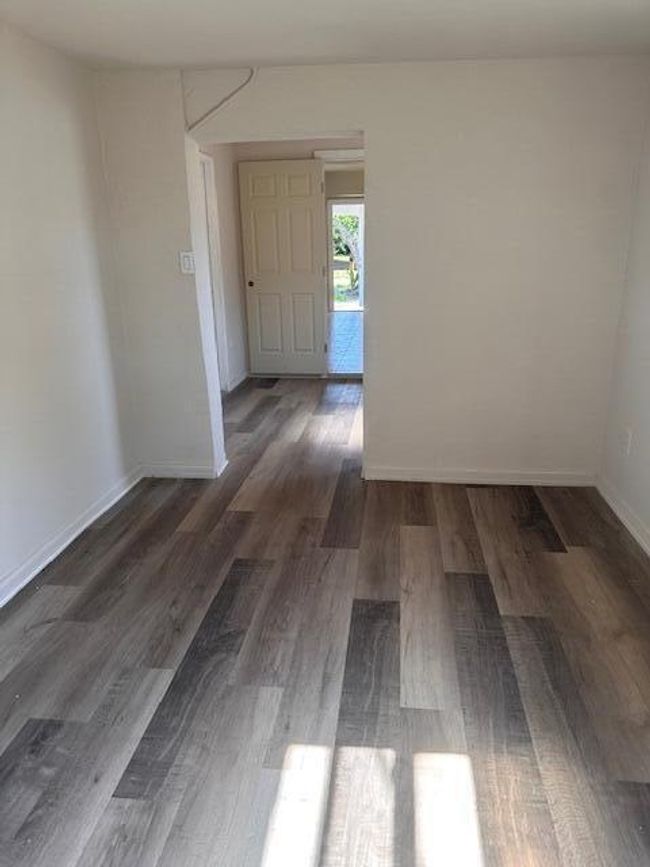 1134 Peak Rd, House other with 2 bedrooms, 2 bathrooms and null parking in Lantana FL | Image 11