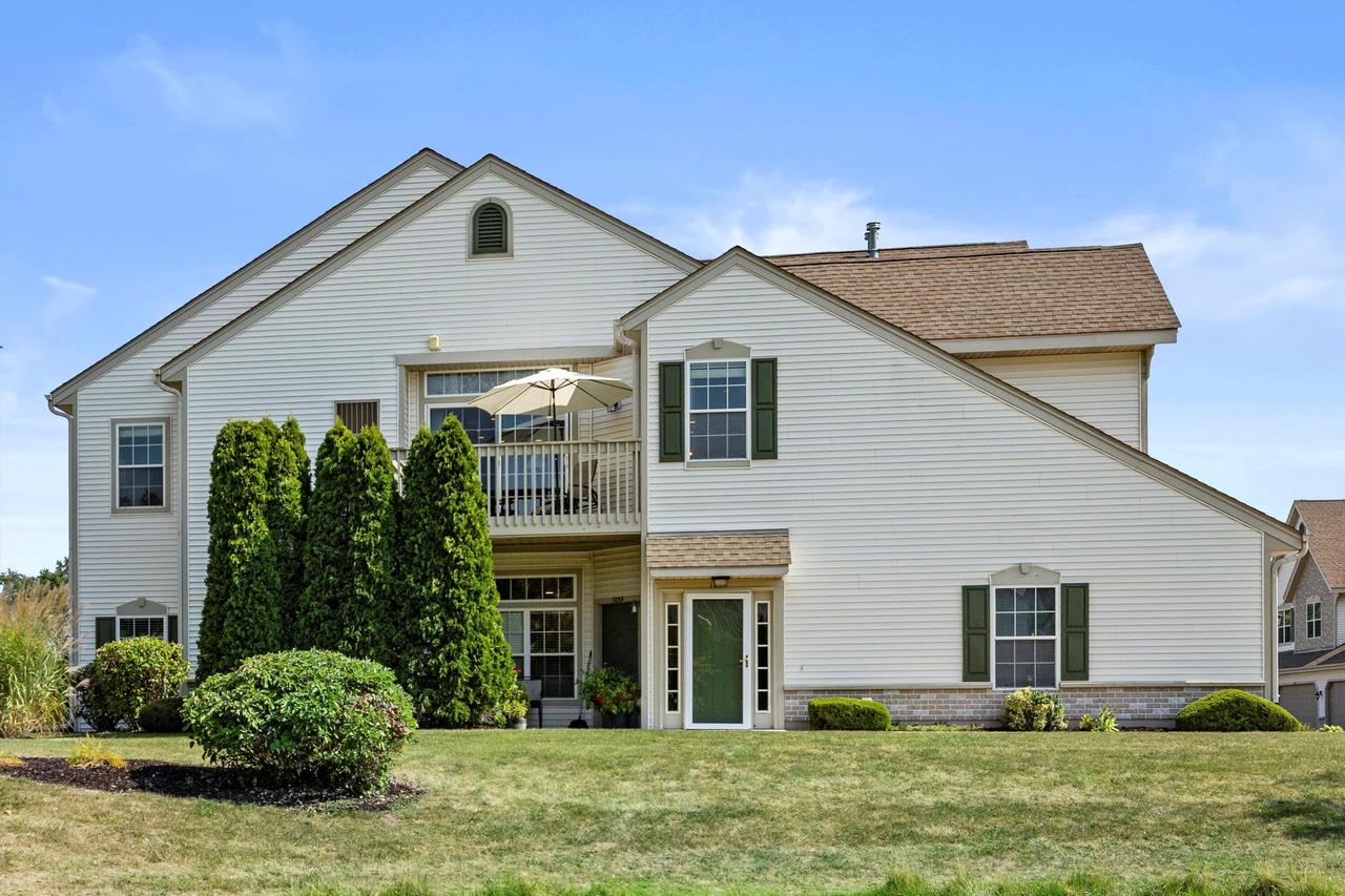 Stratford Ct, Racine, WI 53406