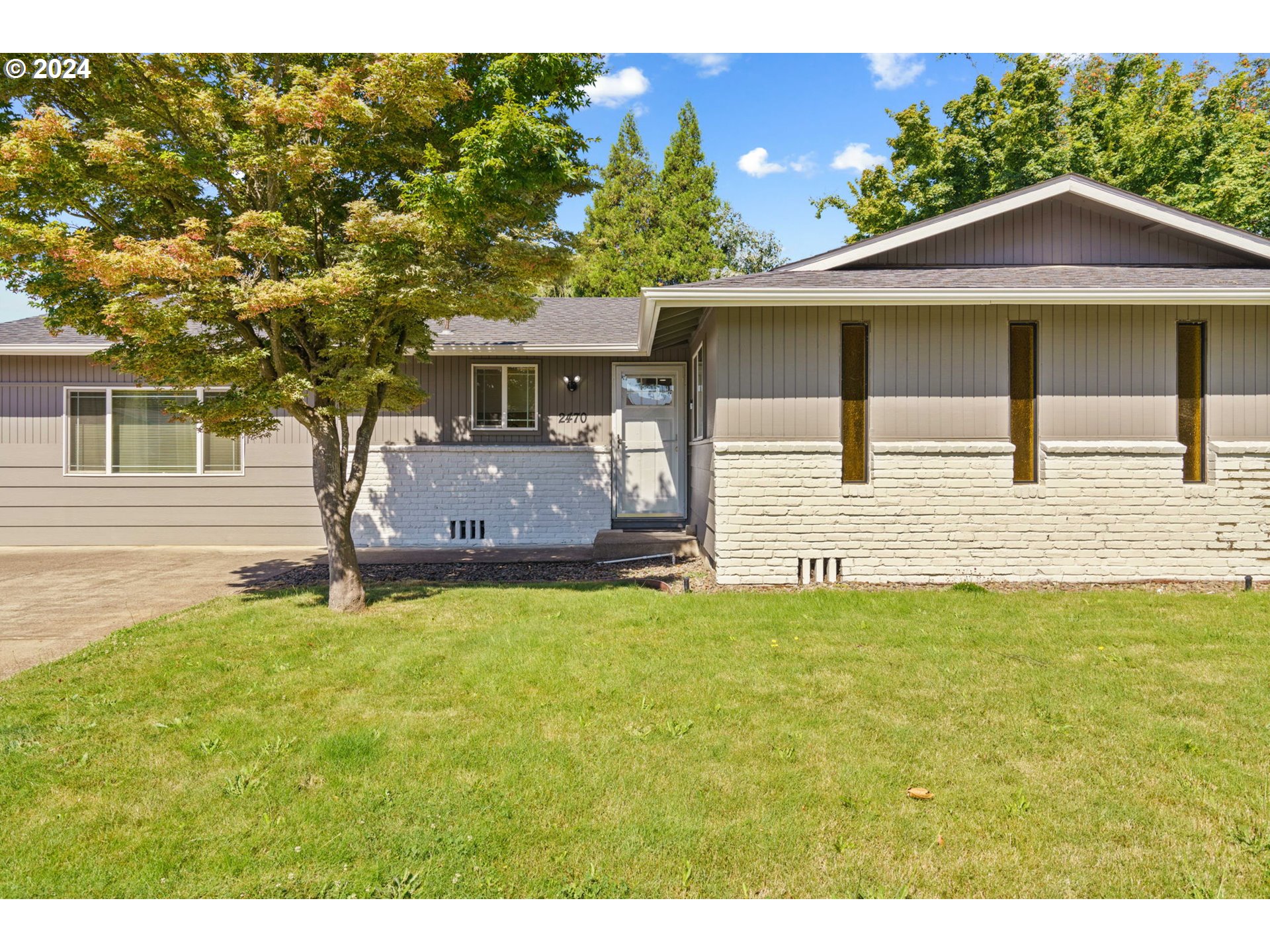 Laurelhurst Dr, Eugene, OR 97402