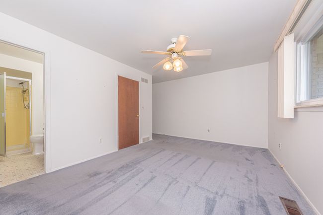 37332 Munger Dr, House other with 3 bedrooms, 2 bathrooms and null parking in Livonia MI | Image 21