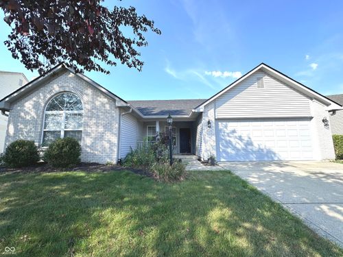 722 Sweet Creek Dr, Indianapolis, IN, 46239-7803 | Card Image