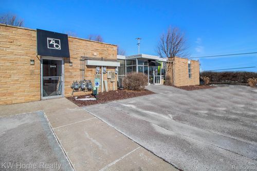 ste-200-740 Emerick St, Ypsilanti, MI, 48198-6355 | Card Image