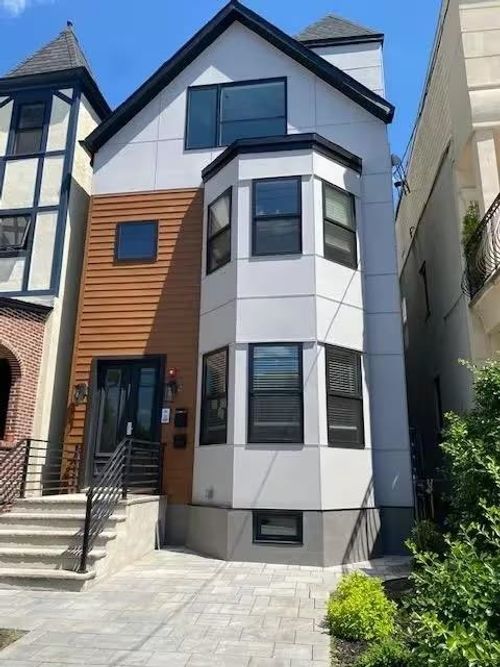 1-2212 Palisade Ave, Weehawken, NJ, 07086-4517 | Card Image