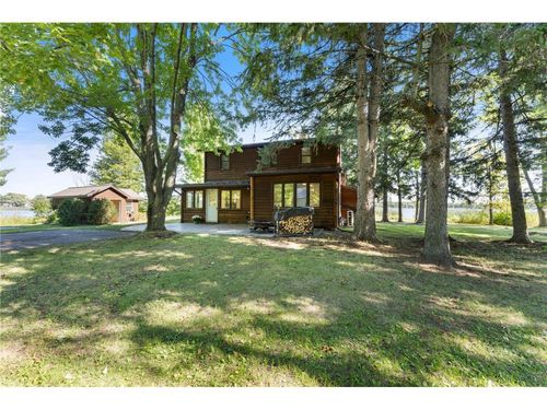246 Magnor Lake Ct, Clayton, WI, 54004-3324 | Card Image