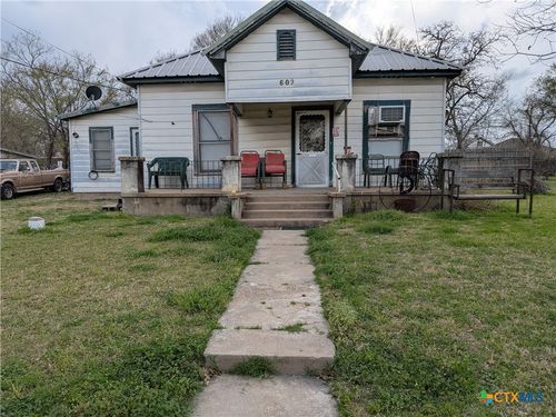 602 Andrews St, Gatesville, TX, 76528-2318 | Card Image