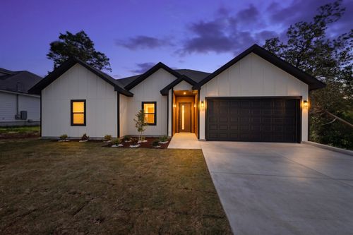 137 N Pohakea Drive, Bastrop, TX, 78602 | Card Image