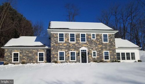 130 Woodbriar Dr, CHAMBERSBURG, PA, 17202-7662 | Card Image