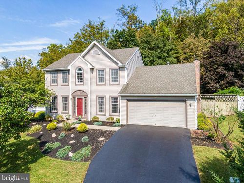 112 Constitution Ave, READING, PA, 19606-9408 | Card Image