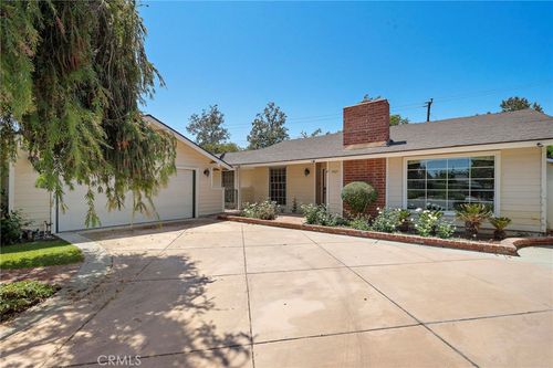 11121 Kensington Rd, Los Alamitos, CA, 90720-2906 | Card Image