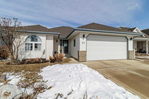 21 Fern Glade Cres, Sylvan Lake, AB, T4S1Z6 | Card Image