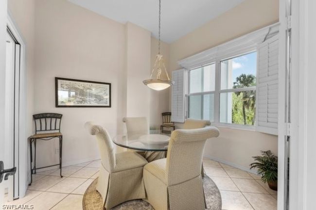 105 - 6573 Marissa Loop, Condo with 3 bedrooms, 2 bathrooms and null parking in Naples FL | Image 13