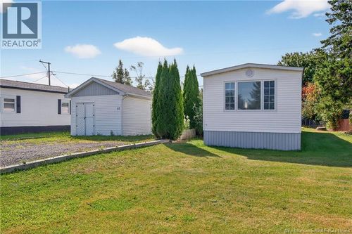 12 Condon Cres, Lakeville-Westmorland, NB, E1H1C7 | Card Image