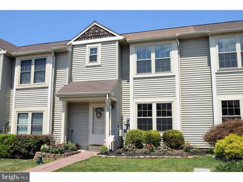298 Kent Ln, PERKASIE, PA, 18944-1667 | Card Image