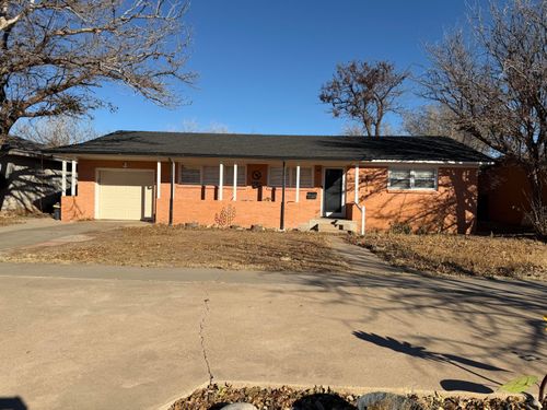 407 Pine St, Levelland, TX, 79336-5719 | Card Image