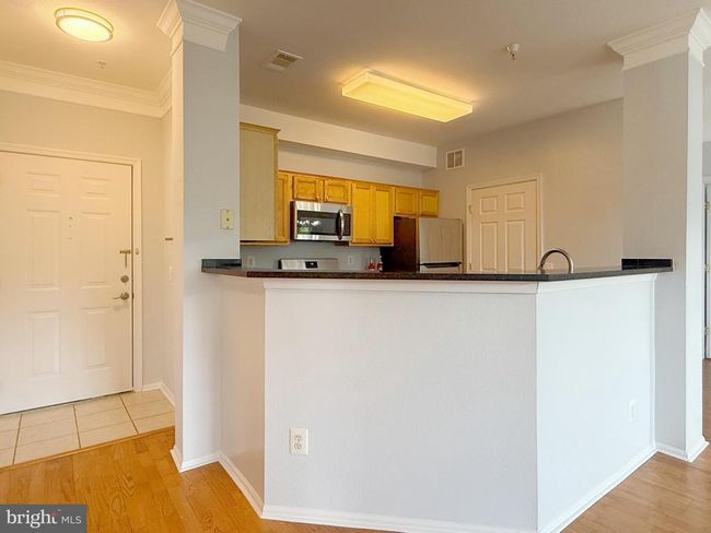 UNIT-9317 - 1530 Spring Gate Dr, Condo with 3 bedrooms, 2 bathrooms and null parking in MCLEAN VA | Image 5