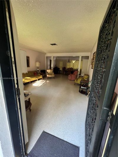 812 Columbus Blvd, House other with 2 bedrooms, 2 bathrooms and null parking in Coral Gables FL | Image 2