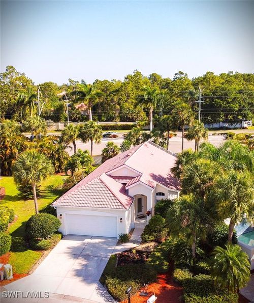 102 Palm Frond Ct, NAPLES, FL, 34104-6405 | Card Image