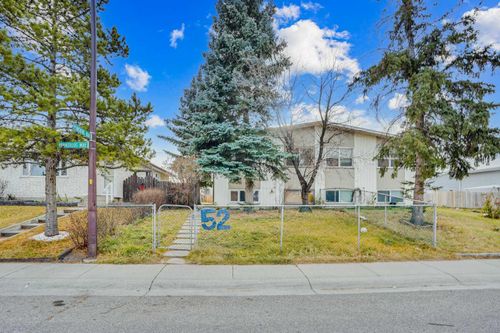 52 Pennsburg Way Se, Calgary, AB, T2A2J5 | Card Image