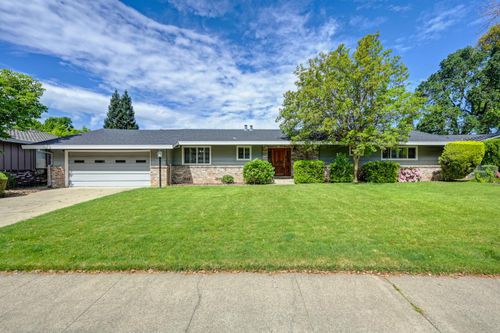 1451 Mcclaren Dr, Carmichael, CA, 95608-5916 | Card Image