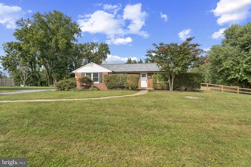 212 Nicodemus Rd, REISTERSTOWN, MD, 21136-3227 | Card Image