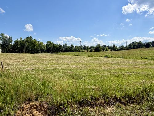 817 Regan Loop, Baxter, TN, 38544 | Card Image