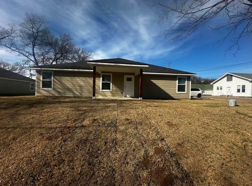221 W Elm St, Durant, OK, 74701-4107 | Card Image