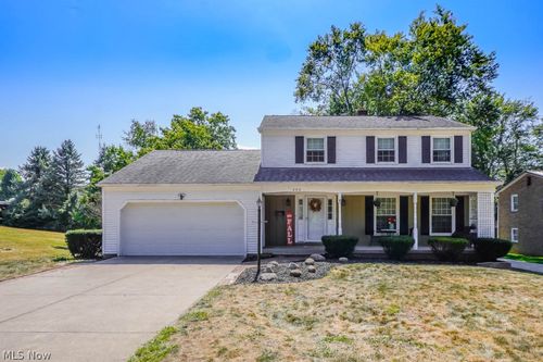 280 Kennedy St, Louisville, OH, 44641-1074 | Card Image