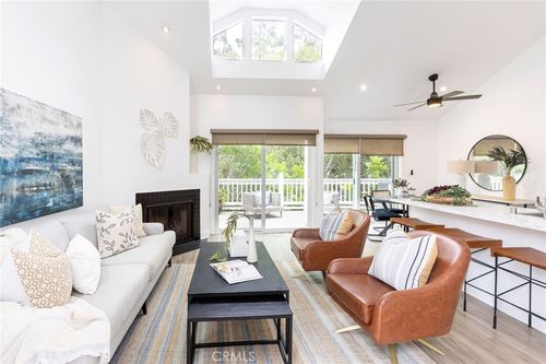 42-3010 Elmira Bay, Costa Mesa, CA, 92626-6923 | Card Image