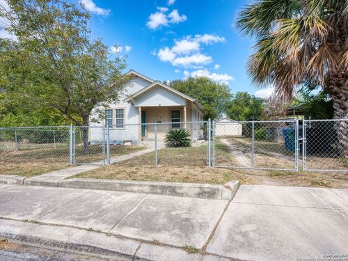 1013 Sacramento, San Antonio, TX, 78201-4246 | Card Image