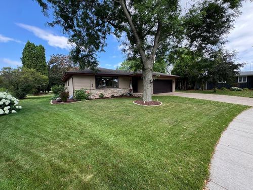 1201 S Buchanan Street, APPLETON, WI, 54915 | Card Image
