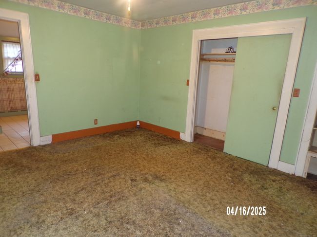 17 Gardners Ln, House other with 3 bedrooms, 2 bathrooms and 4 parking in Ansonia CT | Image 11