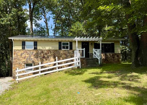 132 Briar Ave, Bedford, IN, 47421-7239 | Card Image