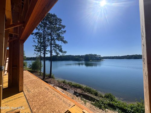 9 Lakeside Ct, Pinehurst, NC, 28374-9296 | Card Image