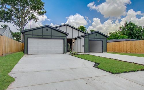 a-5315 Dewberry St, Houston, TX, 77021-3744 | Card Image