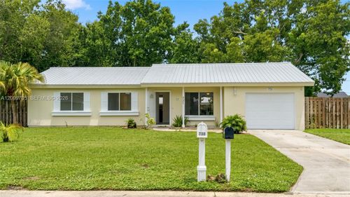 5-731 Sw 24th St Sw, VERO BEACH, FL, 32962 | Card Image