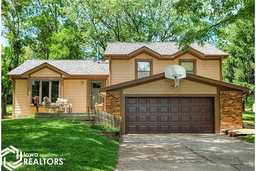 1164 Columbine Cir, Norwalk, IA, 50211-1901 | Card Image