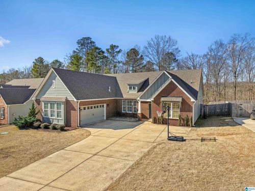 6492 Winslow Dr, TRUSSVILLE, AL, 35173-5005 | Card Image