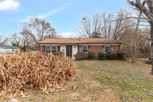 1203 Curtis St, Greensboro, NC, 27406-1228 | Card Image