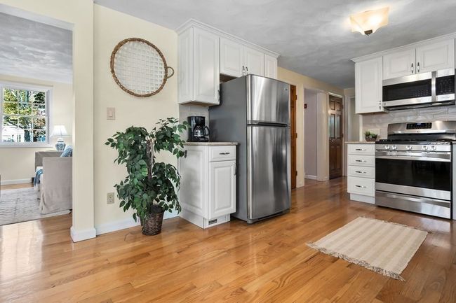 3 Newhall Ln, House other with 4 bedrooms, 3 bathrooms and 3 parking in Newburyport MA | Image 9