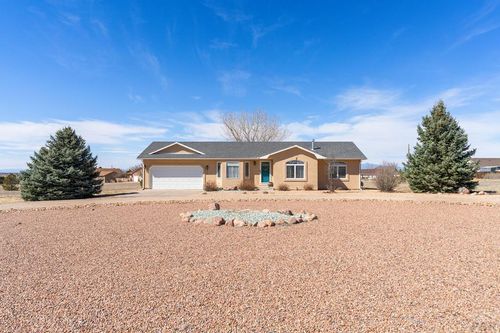 429 W Strawberry Dr, Pueblo, CO, 81007-2852 | Card Image