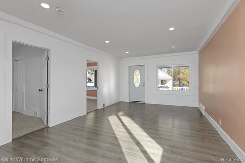 14036 Couwlier Ave, Warren, MI, 48089-3347 | Card Image