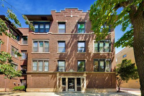 3n-7021 N Greenview Ave, Chicago, IL, 60626-2855 | Card Image