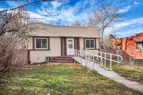 1106 S 6th St, hot springs, SD, 57747-2966 | Card Image