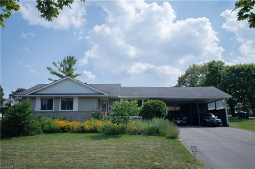 2 Grenada Dr, Simcoe, ON, N3Y3E7 | Card Image