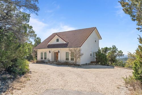 8101 Breeze Way, Jonestown, TX, 78645-9642 | Card Image